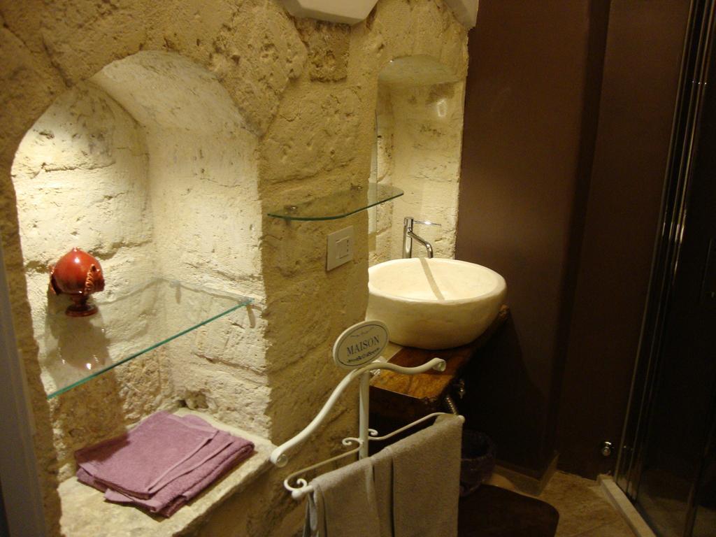 Hotel Le Nicchie à Bari Extérieur photo
