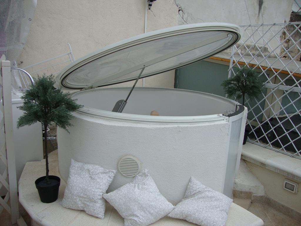 Hotel Le Nicchie à Bari Extérieur photo